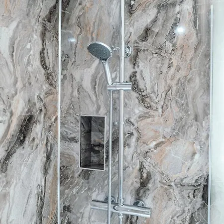 Bellman's Hideaway *